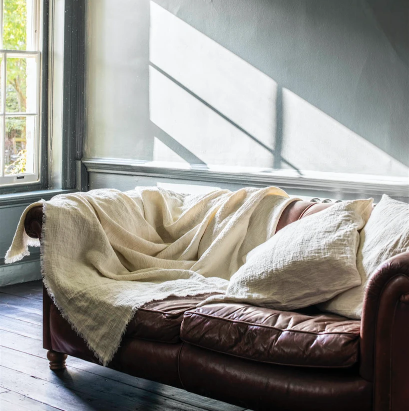 Cream Linen Crinkle Throw 9 Cream Linen Crinkle Throw - Image 7