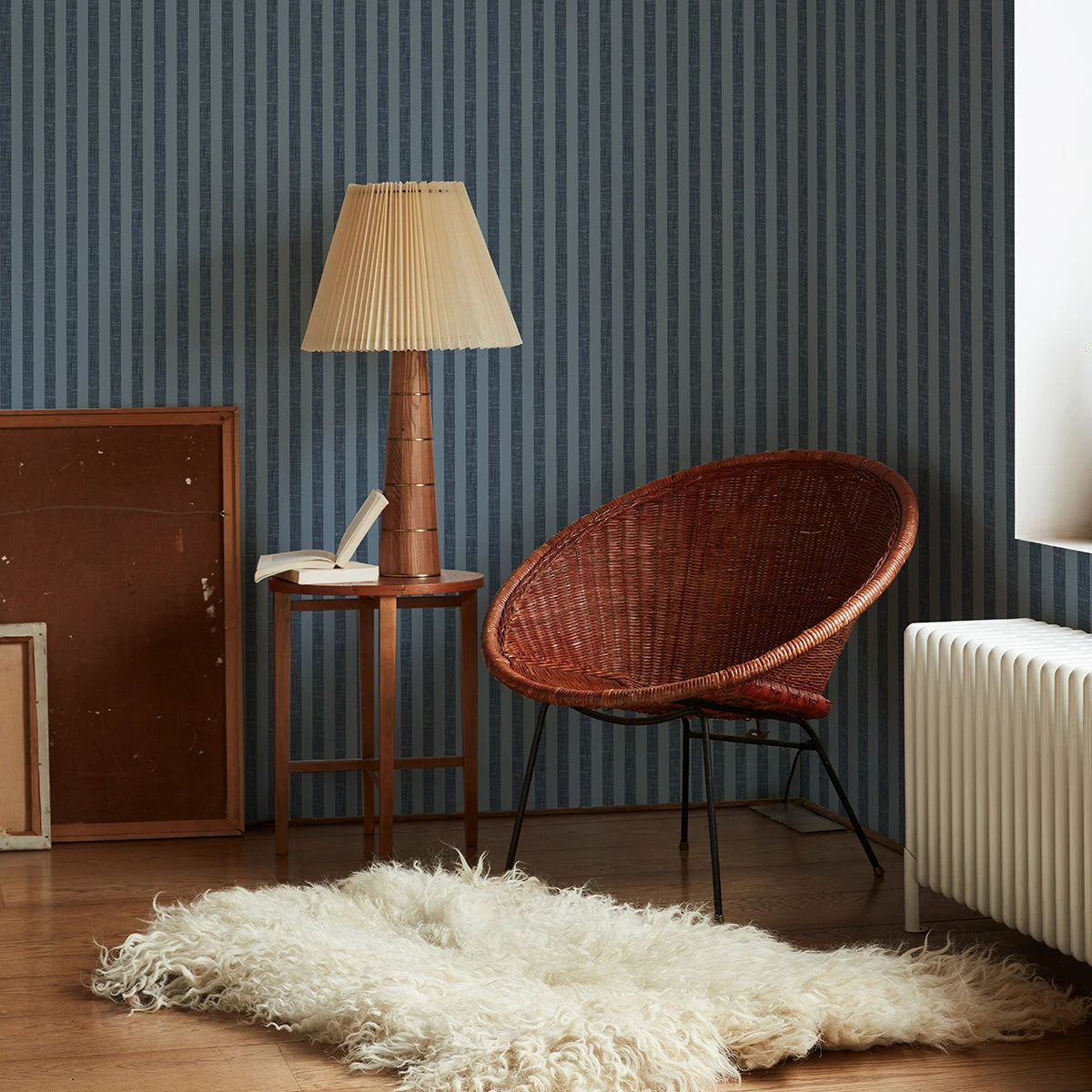 Navy Pembroke Stripe Wallpaper 4 Navy Pembroke Stripe Wallpaper - Image 2