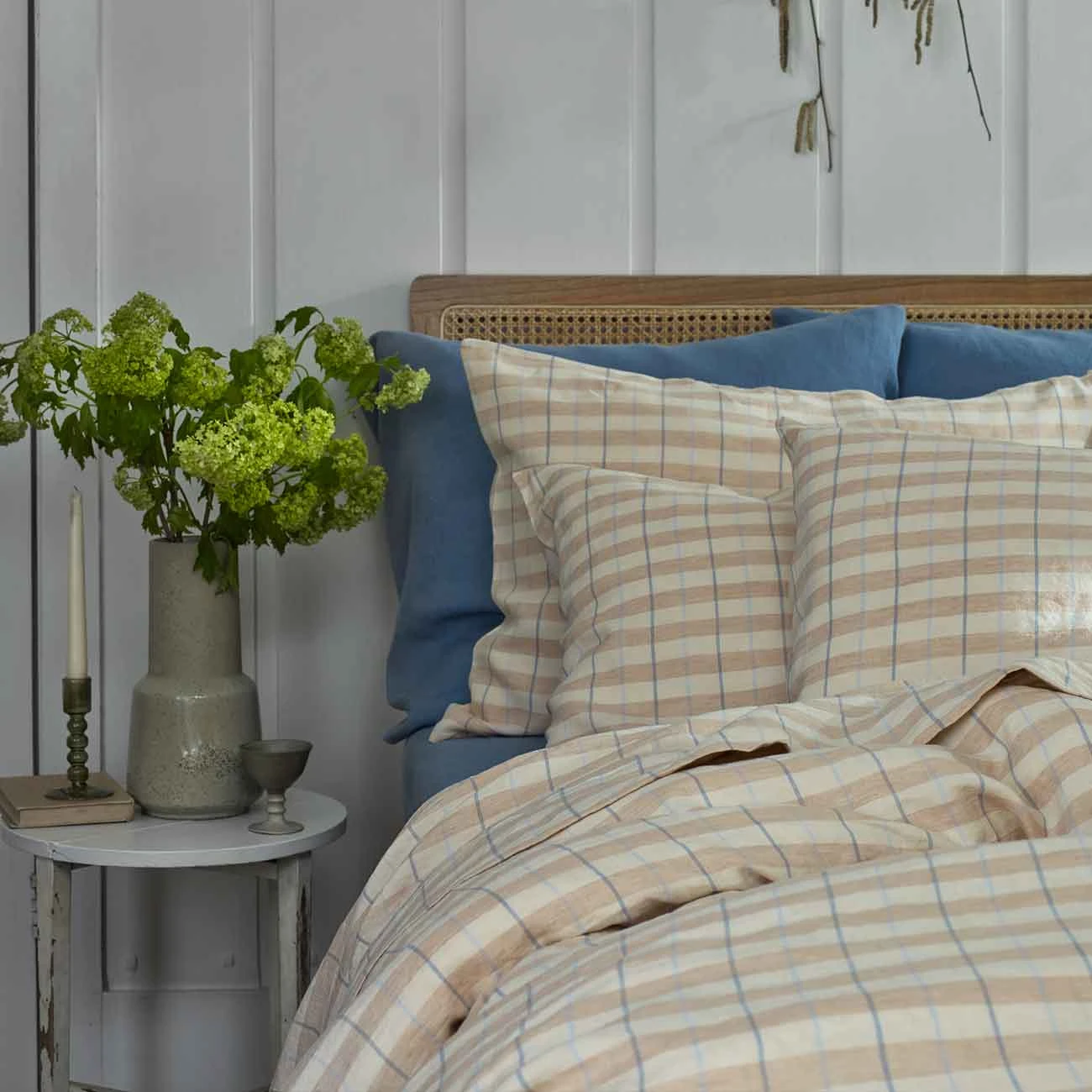 Cae Au Lait Check Stripe Linen Pillowcases (Pair) 3 Cae Au Lait Check Stripe Linen Pillowcases (Pair)