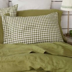 Botanical Green Linen Pillowcases (Pair) 9 Botanical Green Linen Pillowcases (Pair) -Piglet in Bed Store Piglet in Bed Linen Pillowcases Botanical Green Lifestyle 2
