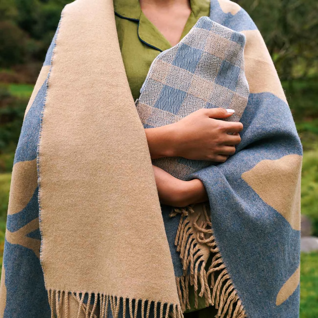 Sea Holly Merino Wool Hot Water Bottle 7 Sea Holly Merino Wool Hot Water Bottle - Image 5